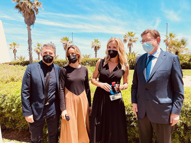 Casas del Mediterráneo recibe el Premio a la Excelencia Inmobiliaria en su 25 aniversario