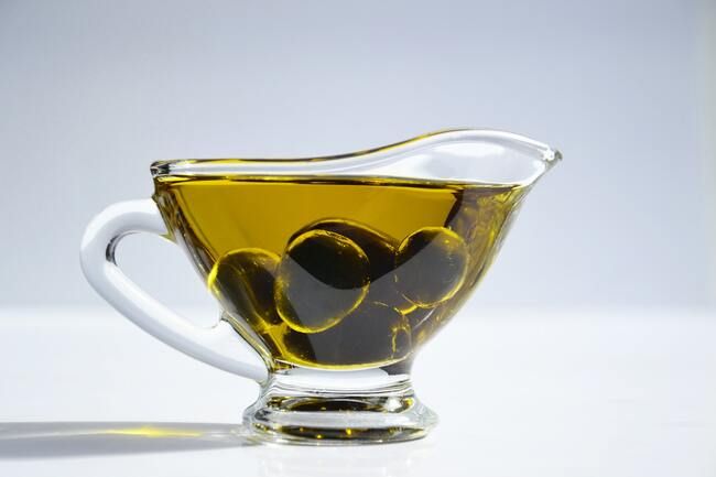 Miaceiteadomicilio presenta la gama de aceite de oliva ecológico