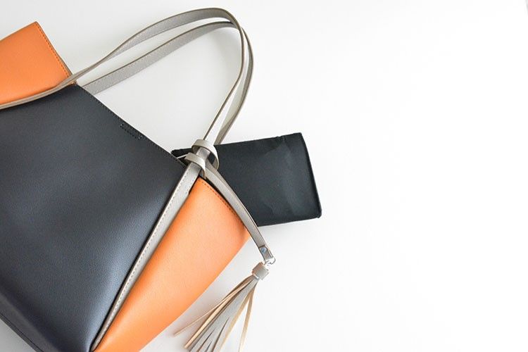 Siempre cómoda y a la moda: los mejores bolsos y camisetas para mujer, según bolso.com.es