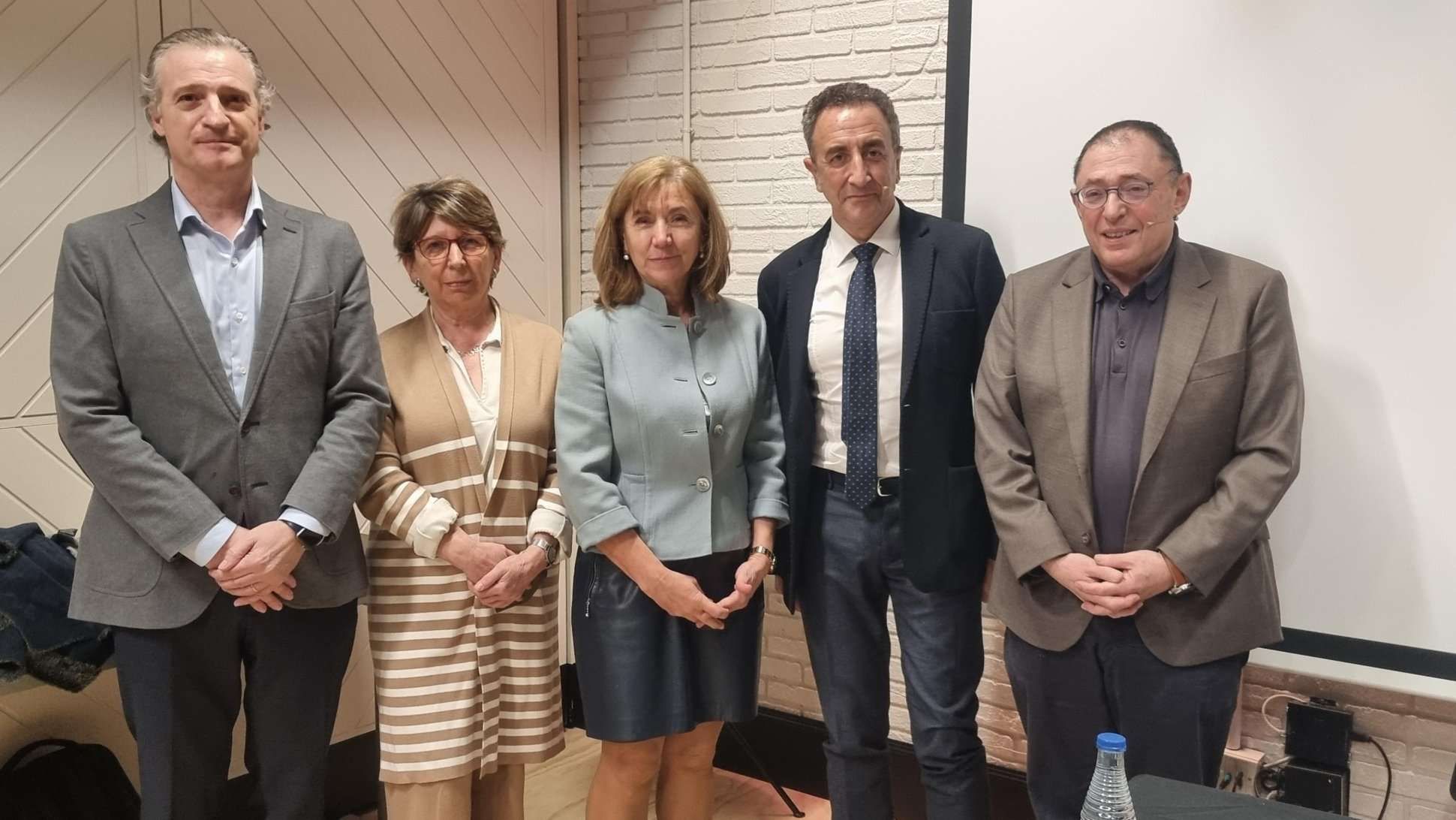 21 sociedades científicas presentan el primer consenso internacional sobre menopausia