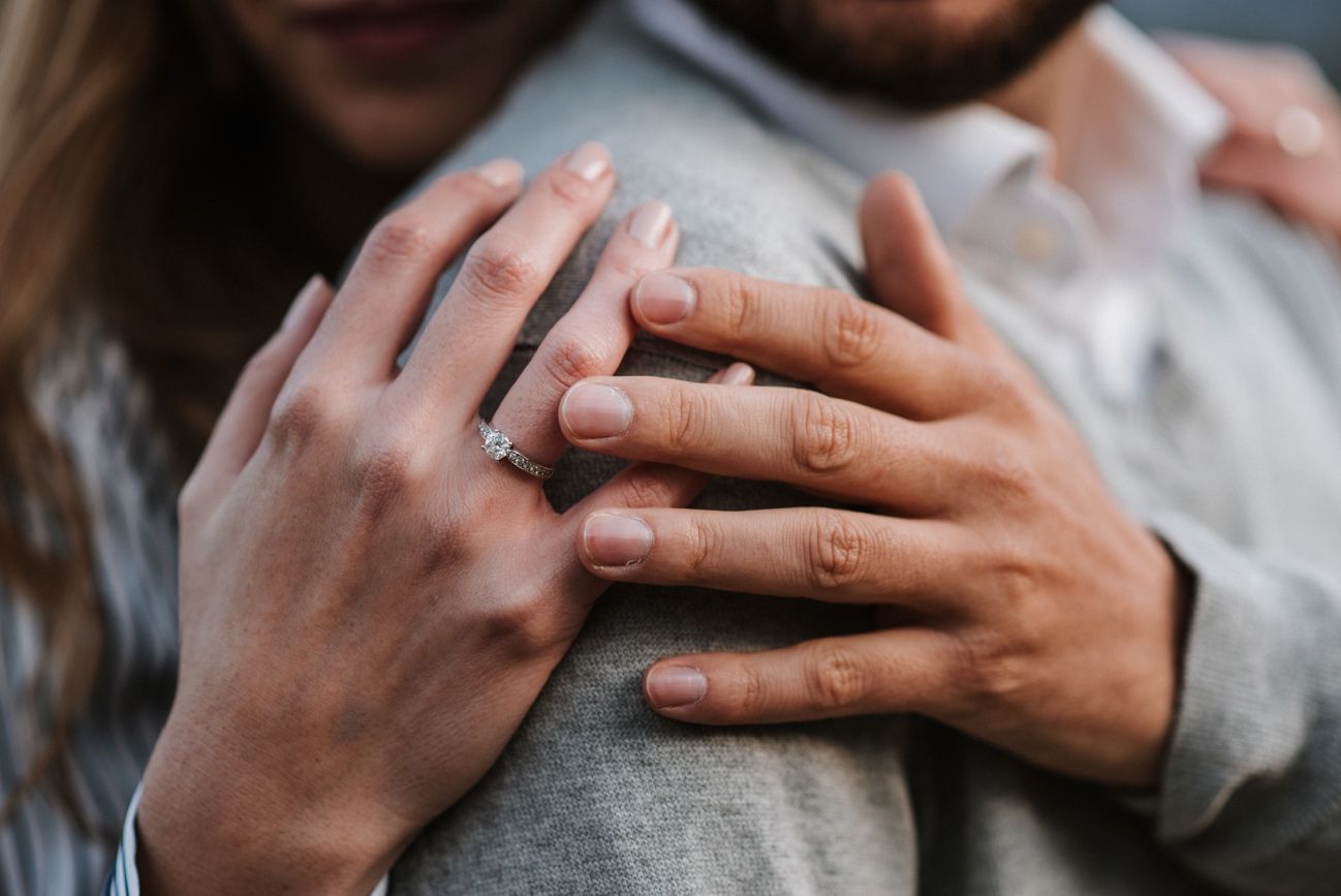 Alianzas y anillos de compromiso: así son las tendencias que triunfan esta temporada